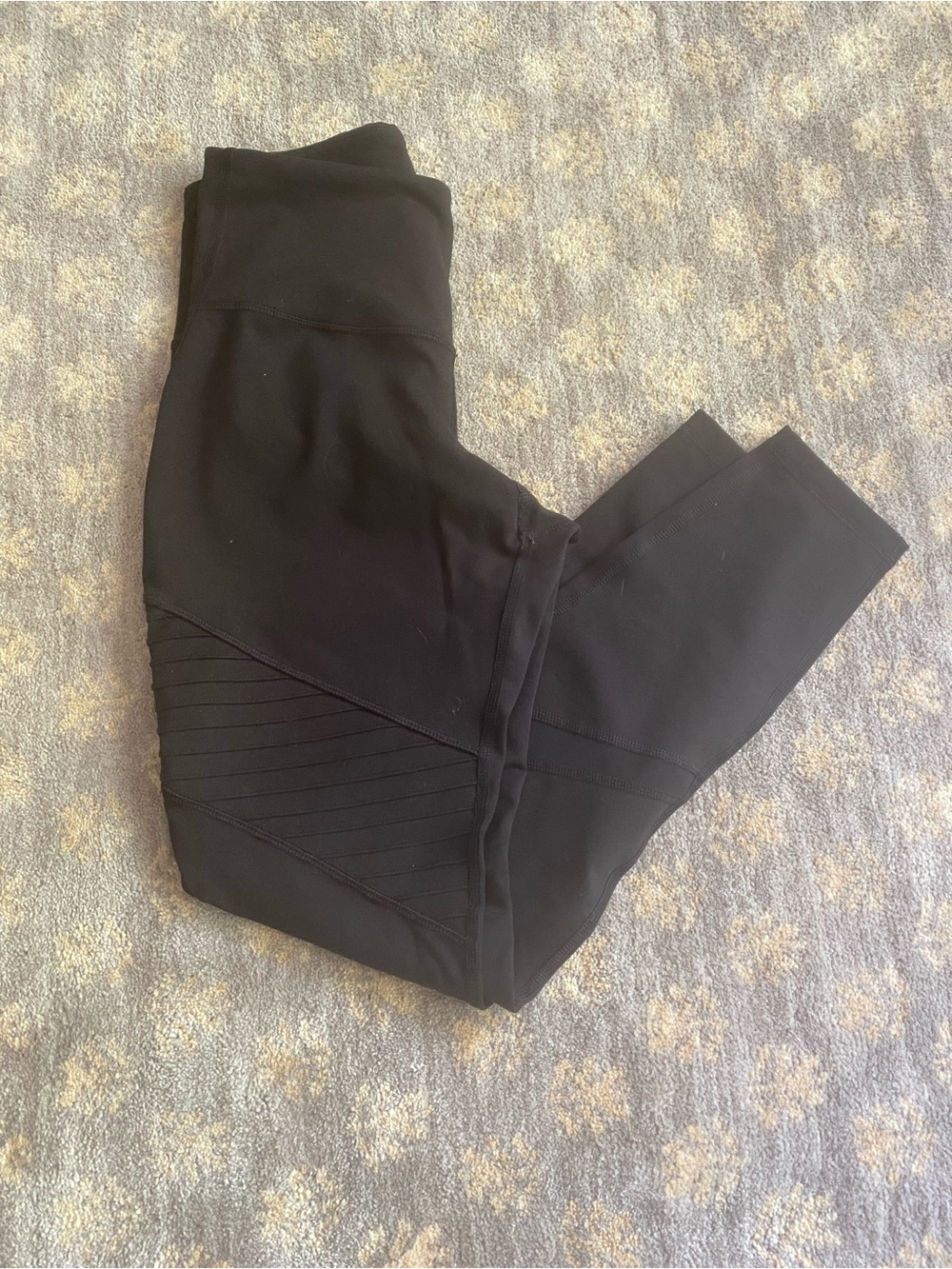 Old Navy Black Women's Active Leggings with Ribbed Panel